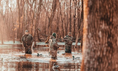 Odzież myśliwska – jak ubierać się na polowania? Odzież myśliwska – jak ubierać się na polowania?